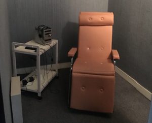 Une cabine individuelle de relaxation pour l'apprentissage des langues